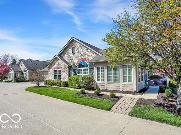 2nd image of 17080 Huntley Pl #301