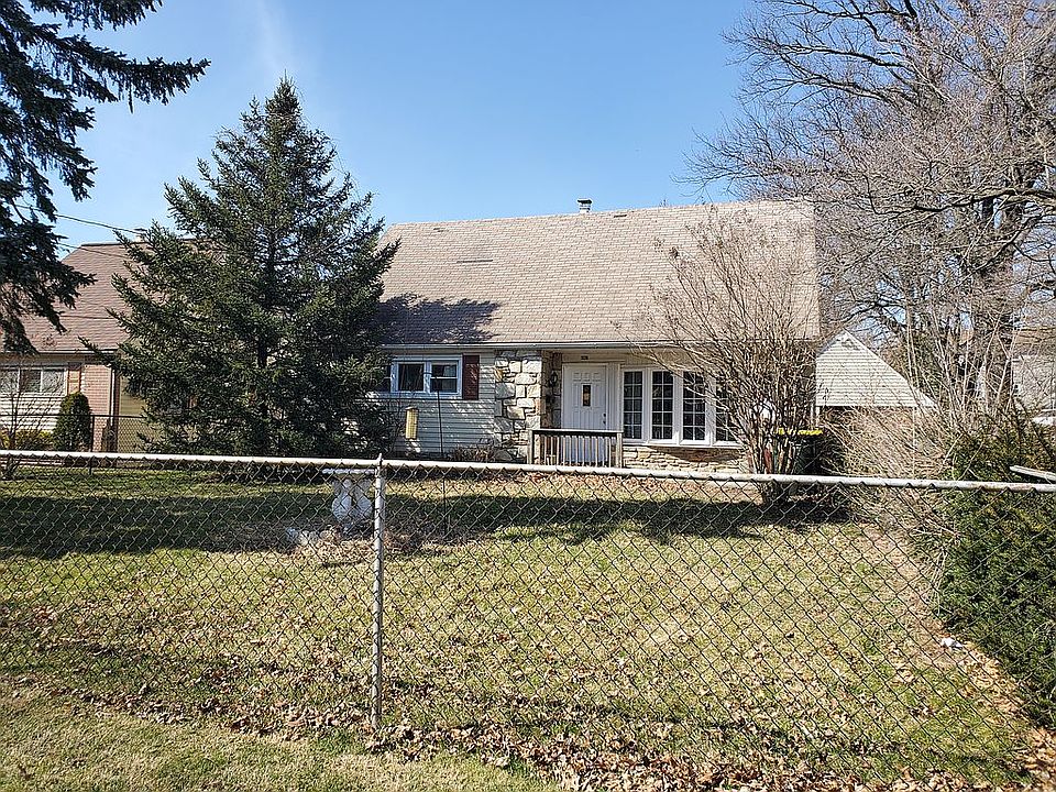 1st image of 1526 Linden Ave