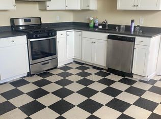 4 Chester St, Malden, MA 02148