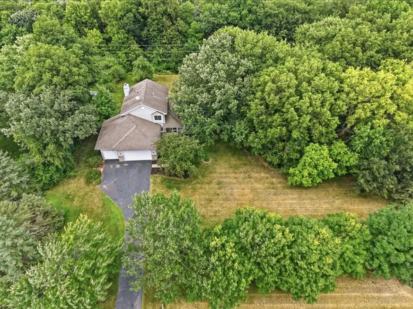 23000 Heather Rdg, Rogers, MN 55374