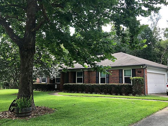 2nd image of 4839 Limoges Dr