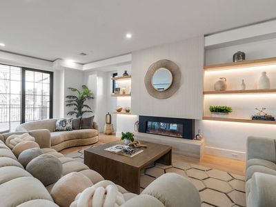 55 Green St #3, Brookline, MA, 02446