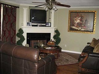 4th image of 9808 Averbury Dr