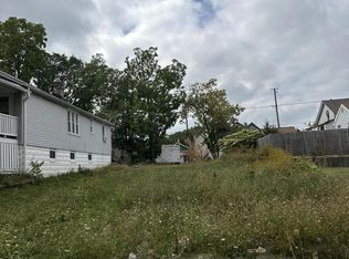 1913 S 10th St, Milwaukee, WI 53204