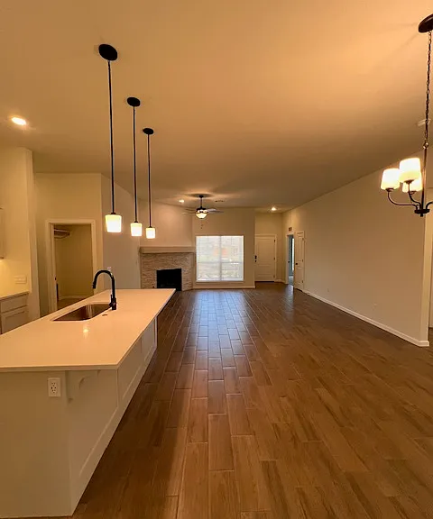 4000 Caraway Ln — Photo 3