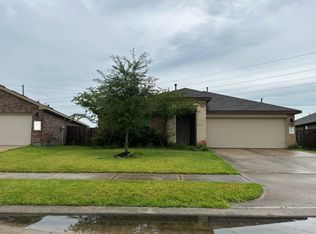 2815 Canadian Goose Ln, Baytown, TX 77521