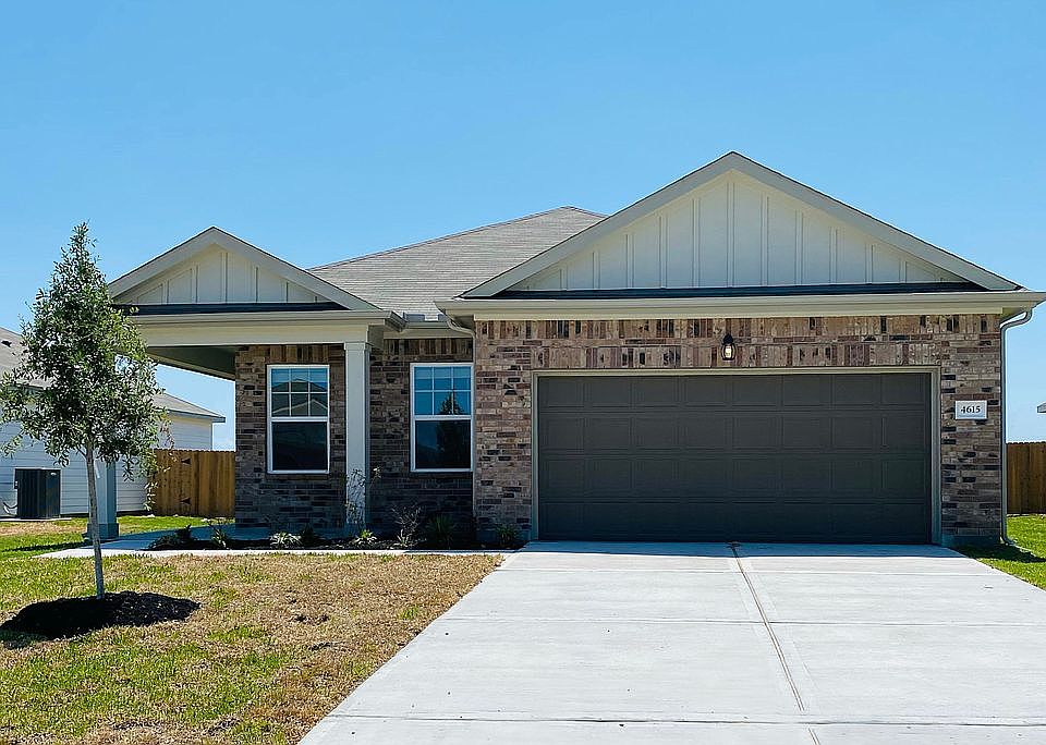 1st image of 4615 Highland Crest Dr
