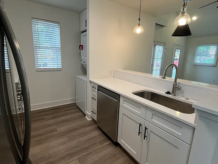 1320 Dodson St — Photo 8
