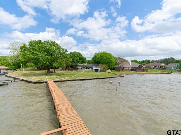 Cedar Creek Lake Gun Barrel City Real Estate 16 Homes For Sale Zillow