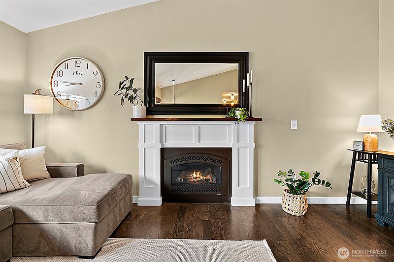 4th image of 37008 20th Avenue S
