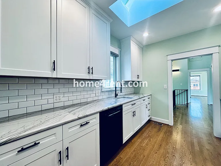 4741 Holly St — Photo 18
