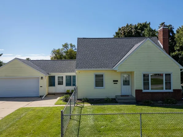 2009 W Oakland Ave, Austin, MN 55912