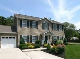 40 Dayton Ave, Middlesex, NJ 08846