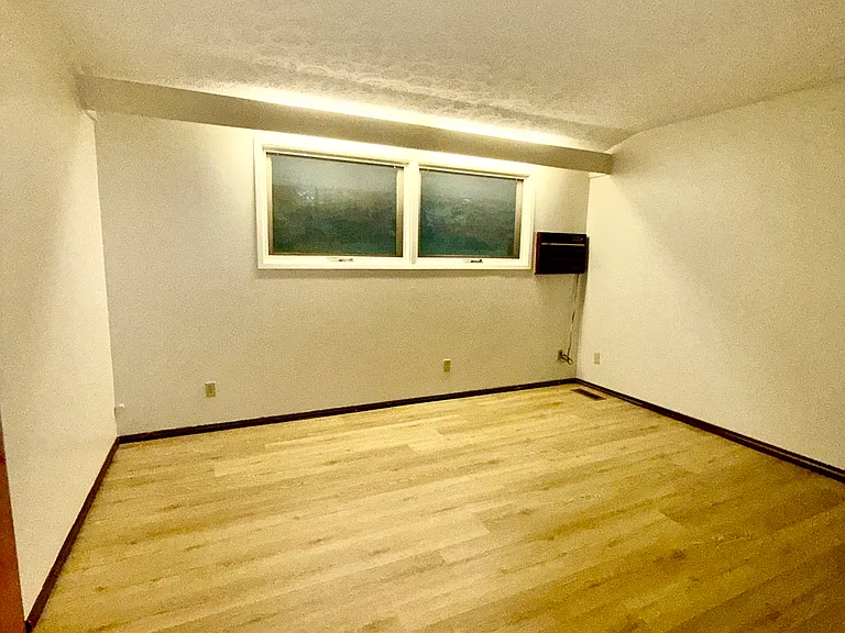 1201 Woodrow St NW — Photo 11