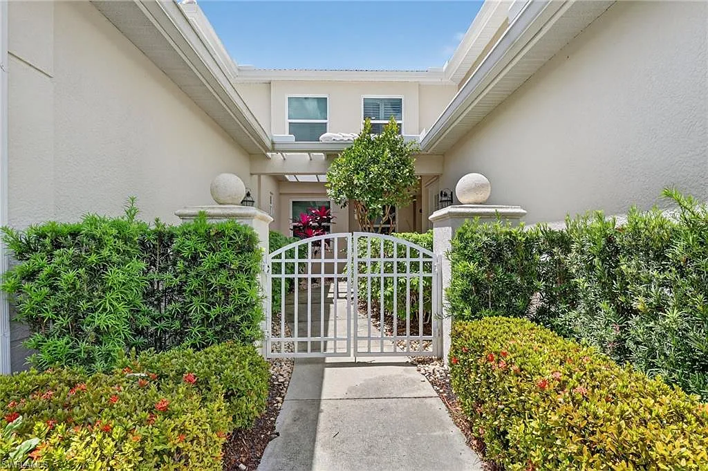 3 bed, 2.0 bath, 1840 sqft, $3,100 — Photo 3