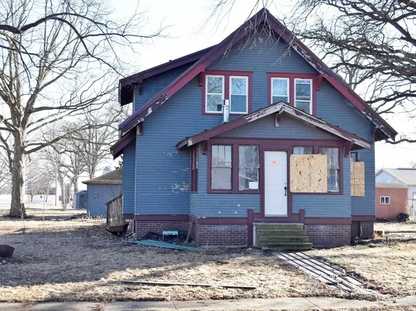 310 2nd St, Grafton, IA 50440