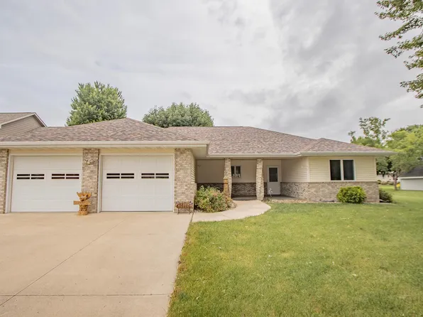 1523 W 11th St, Spencer, IA 51301