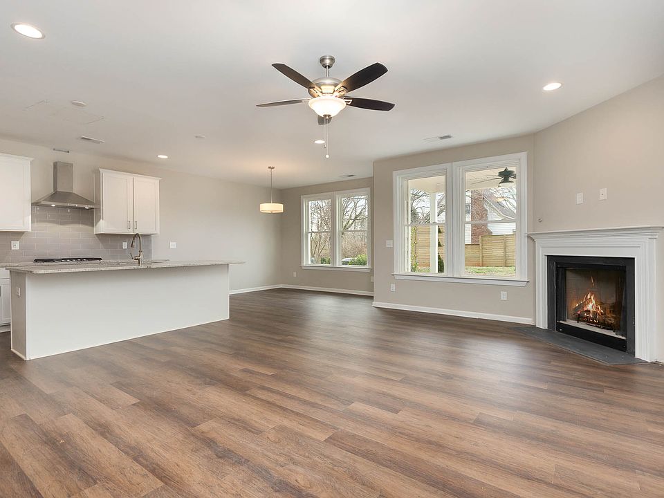 2nd image of 10428 Audubon Rdg