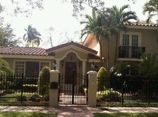 6340 San Vicente St, Coral Gables, FL 33146