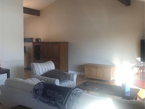 5th image of 1164 Mulberry Ln