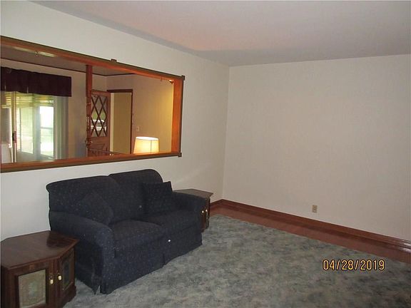 5th image of 6059 Portia Dr