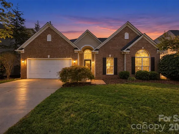 12602 Kemerton Ln, Huntersville, NC 28078