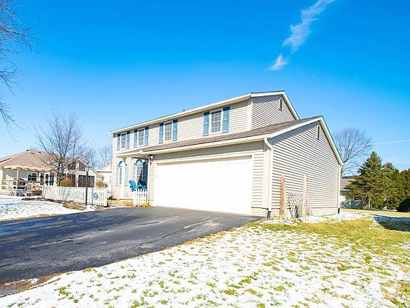 4th image of 1716 Twin Oaks Dr