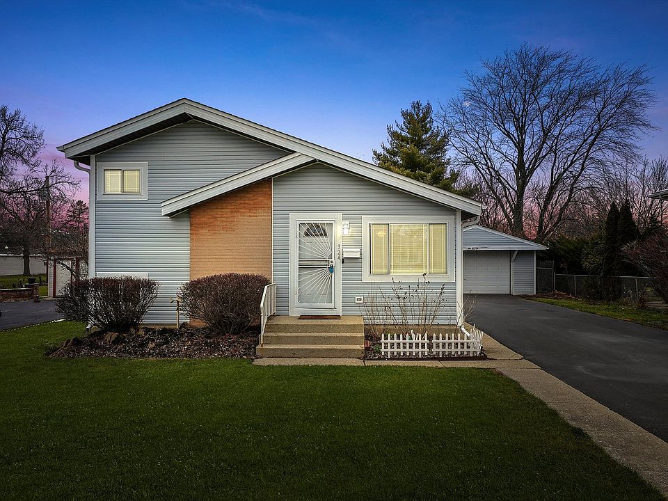 2nd image of 324 Victoria Dr