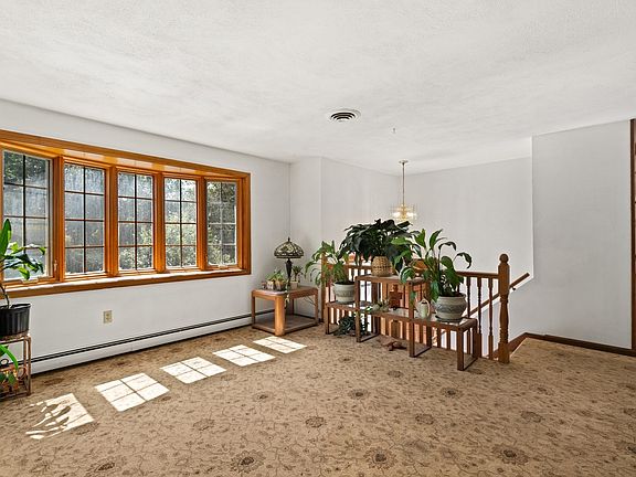 5th image of 195 Cordaville Rd