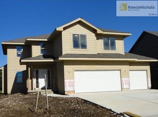 14963 S Violet St, Olathe, KS 66061