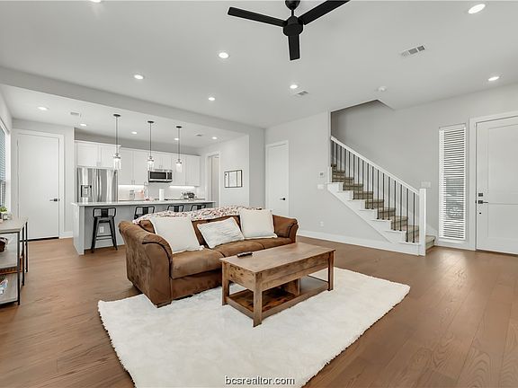 4th image of 295 Estates Cir