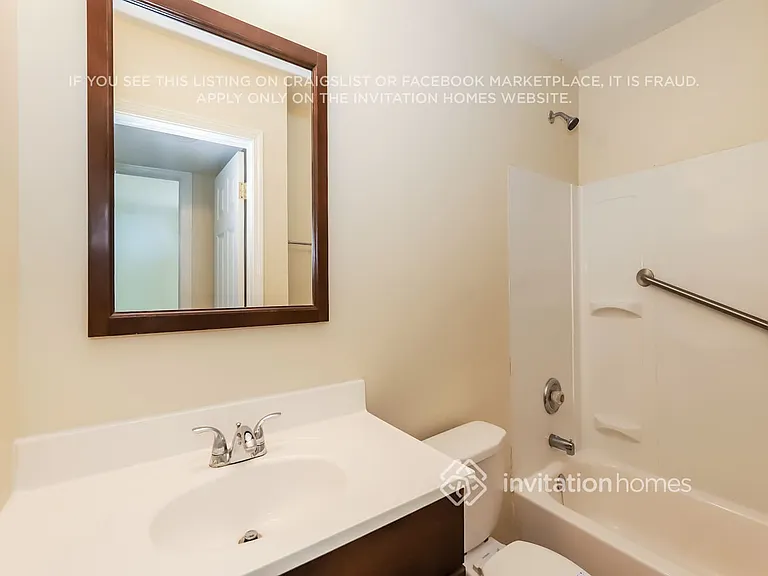 1359 Raymond Dr — Photo 13