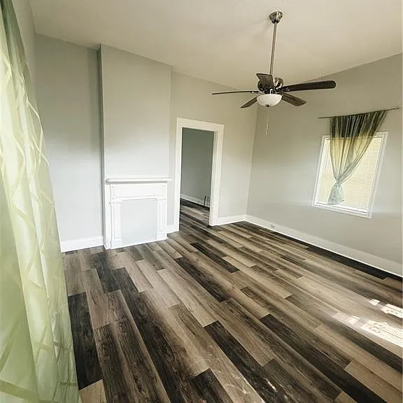 1733 Touro St — Photo 2