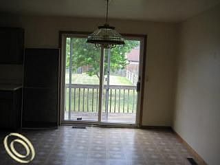 4th image of 533 Orange St