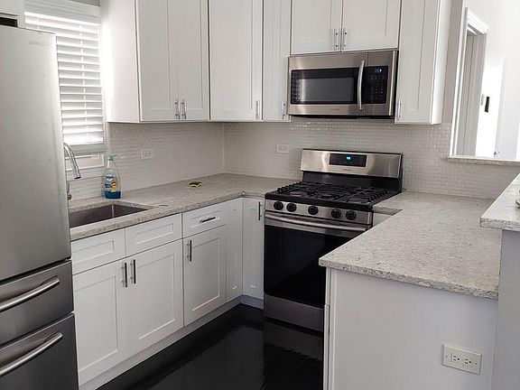 3rd image of 3862 S 61st Ave