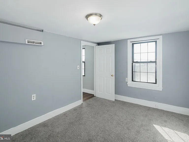 184 E Huntingdon St #3 — Photo 8