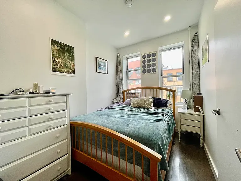 305 Grove St #2L — Photo 7