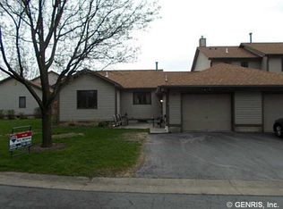 44 Harrier Cir, Rochester, NY 14623