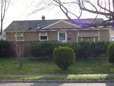 74 Devon Ave, Bellmawr, NJ, 08031