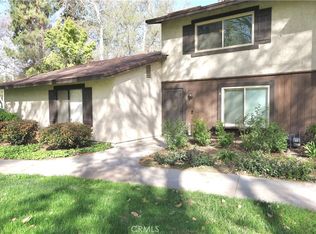 8883 Amigos Pl, Riverside, CA 92504