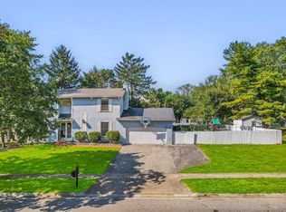 497 Uxbridge Ave, Columbus, OH 43230