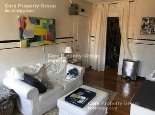 257 Hanover St #1, Boston, MA 02113