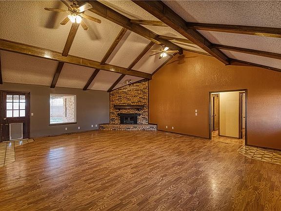 2nd image of 2102 Bell Ave