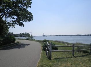 15 Norman Ave, Norwalk, CT 06855