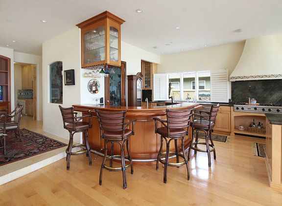 4th image of 4100 Opal Cliff Dr