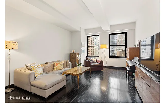 Rented by Douglas Elliman | media 21