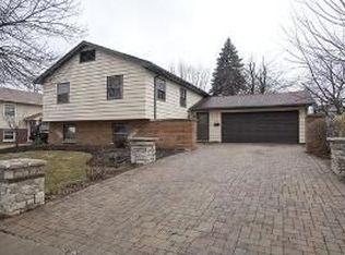 719 Gates St, Aurora, IL 60505