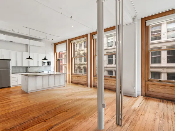 129 Greene Street image 1 of 4