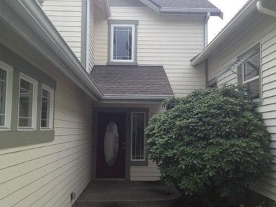 123 Rainier Ave, Bremerton, WA, 98312