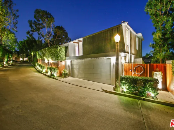 9416 Beverly Crest Dr, Beverly Hills, CA 90210